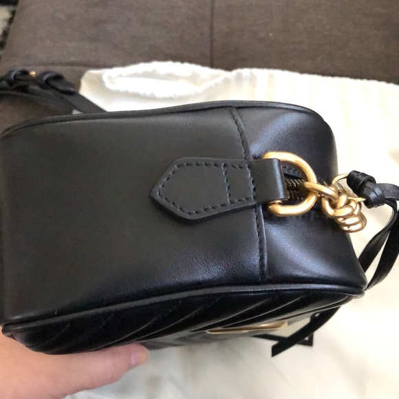 Gucci GG Marmont Small Matelassé Shoulder Bag and GG Marmont Card Case Wallet - Picture 6 of 16